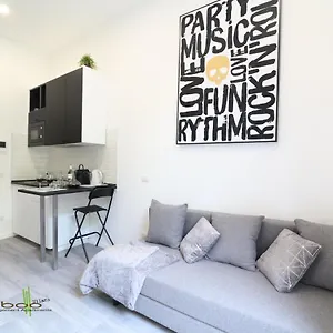 bamboo-milano-lomellina-studio.italymilanhotels.net/
